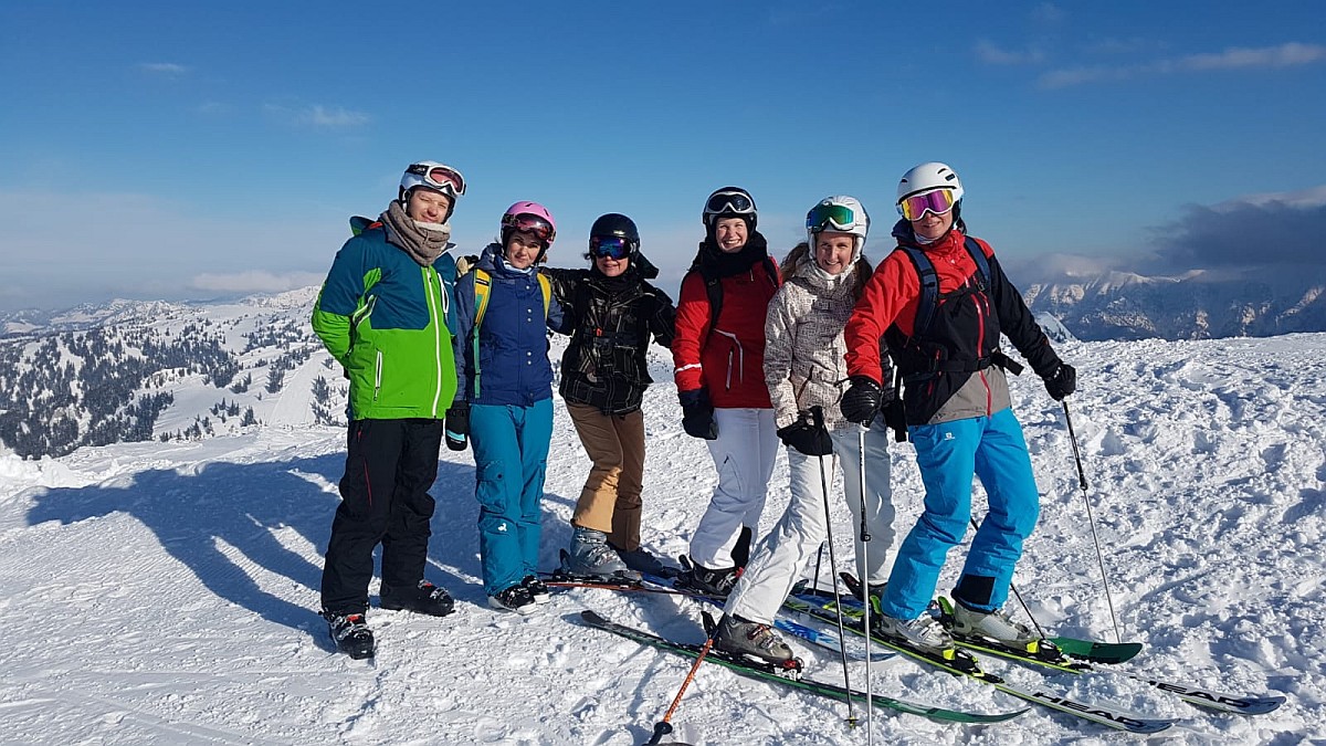Skitag 2019 VBS SchönborngasseMag. Barbara Habel, Mag. Regina Heidenhofer